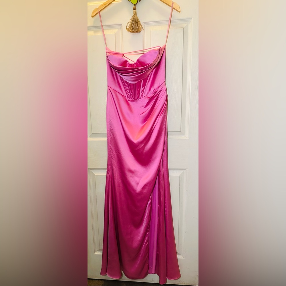 GB Women’s Vibrant Pink Satin Prom Homecoming Pageant Dress Long Juniors 9 (AA)